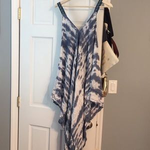 Shirt or beach cover up